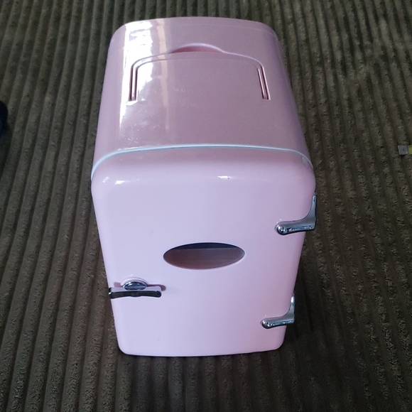 Danielle Creations Other - Danielle Creations Mini Pink Fridge
